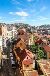fifaliana-joy-town-2150061_1920